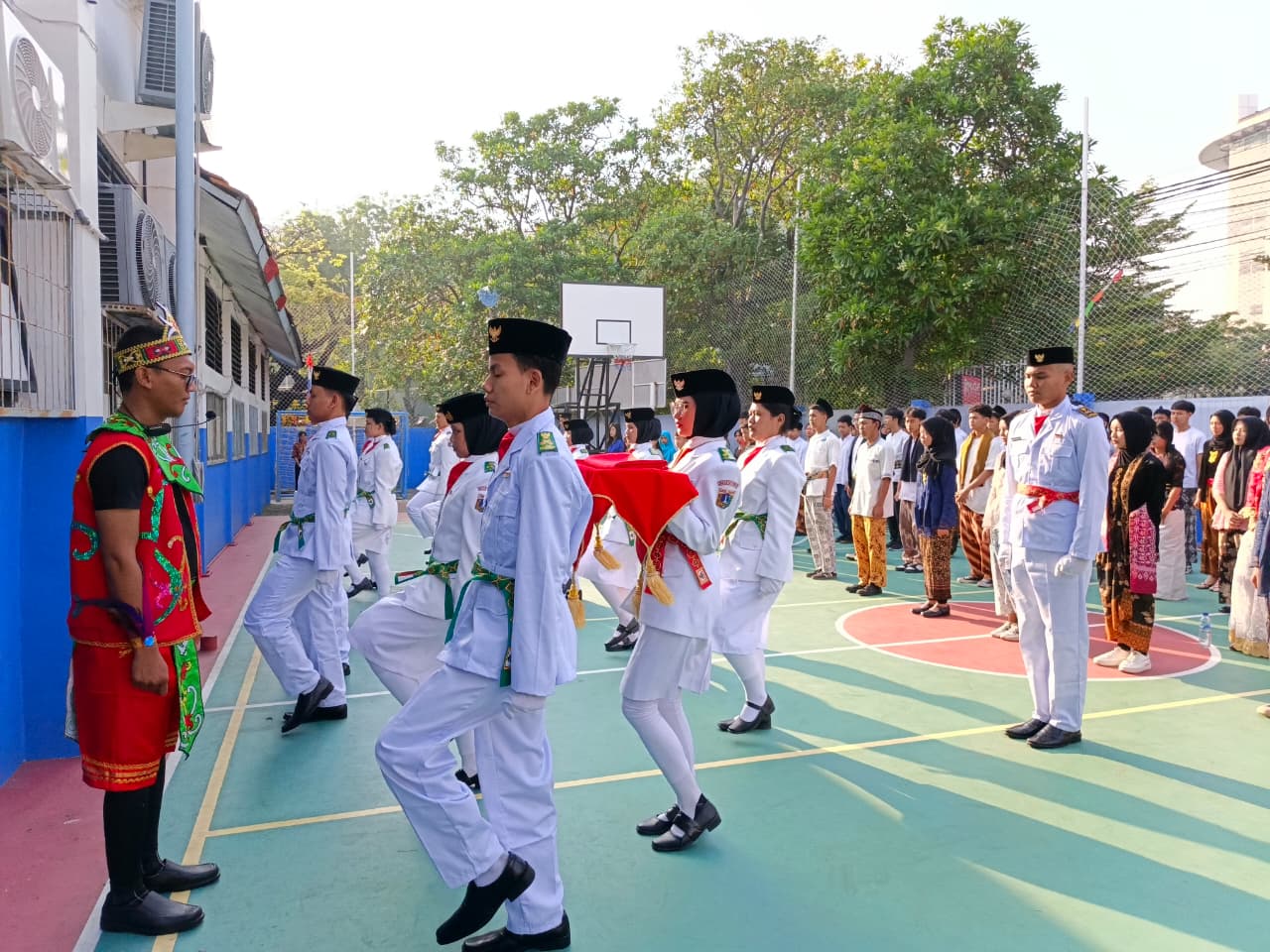 Upacara Bendera HUT RI ke-80 di SMK Remaja Pluit